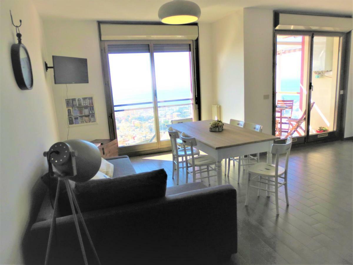 Quarto Di Luna Genova Eksteriør billede